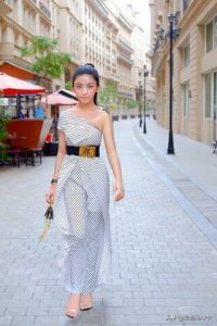 柬埔寨12岁美少女爆红,网友:美得发抖